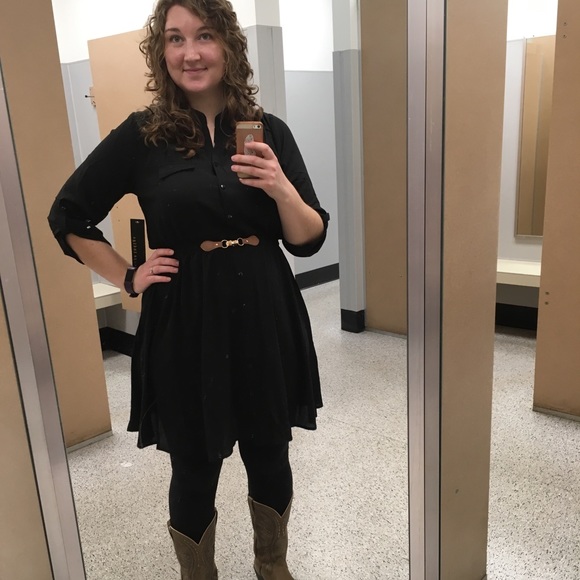 Meet your Posher, Charissa - Picture 2 of 2